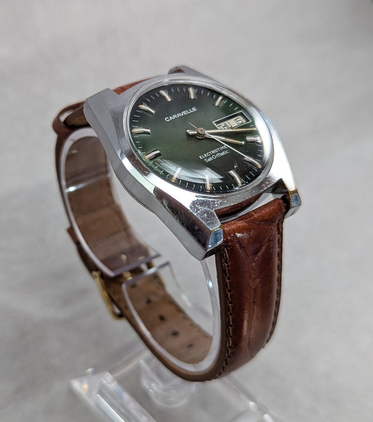 Retro Bulova Caravelle Electrotime Watch: 1977 Swiss Hybrid Movement