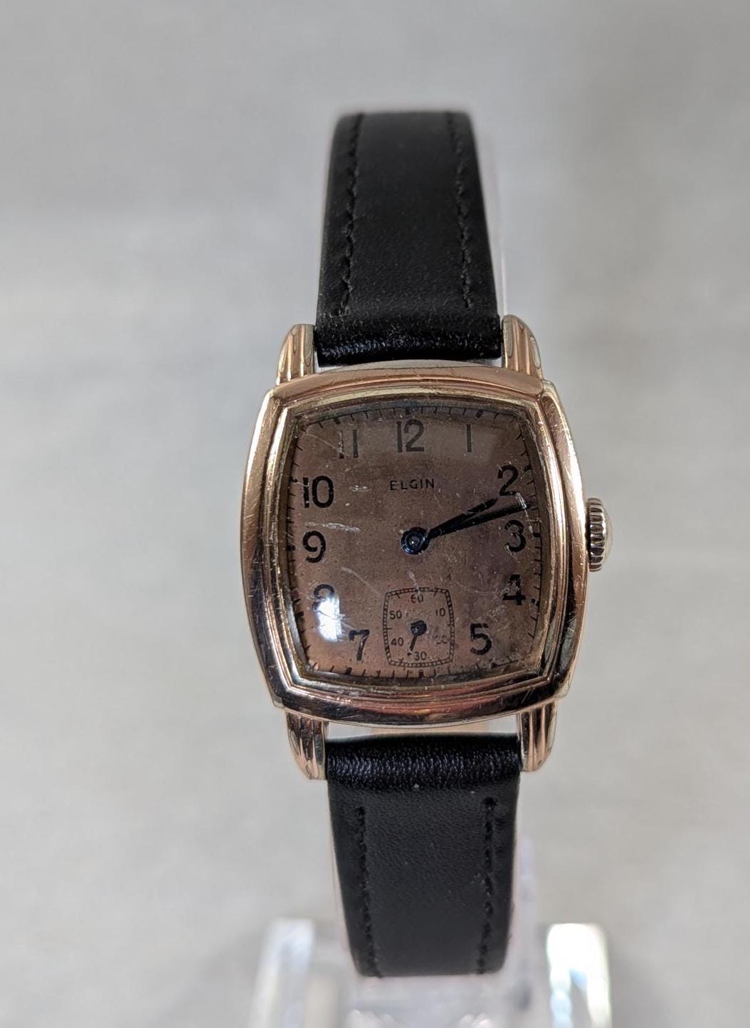 Rare Wonderful 1943 Elgin 15 Jewel Men's Watch - Unusual Rose Color Dial and Rose Gold Bezel Leather Band. Fine Elgin USA manual wind
