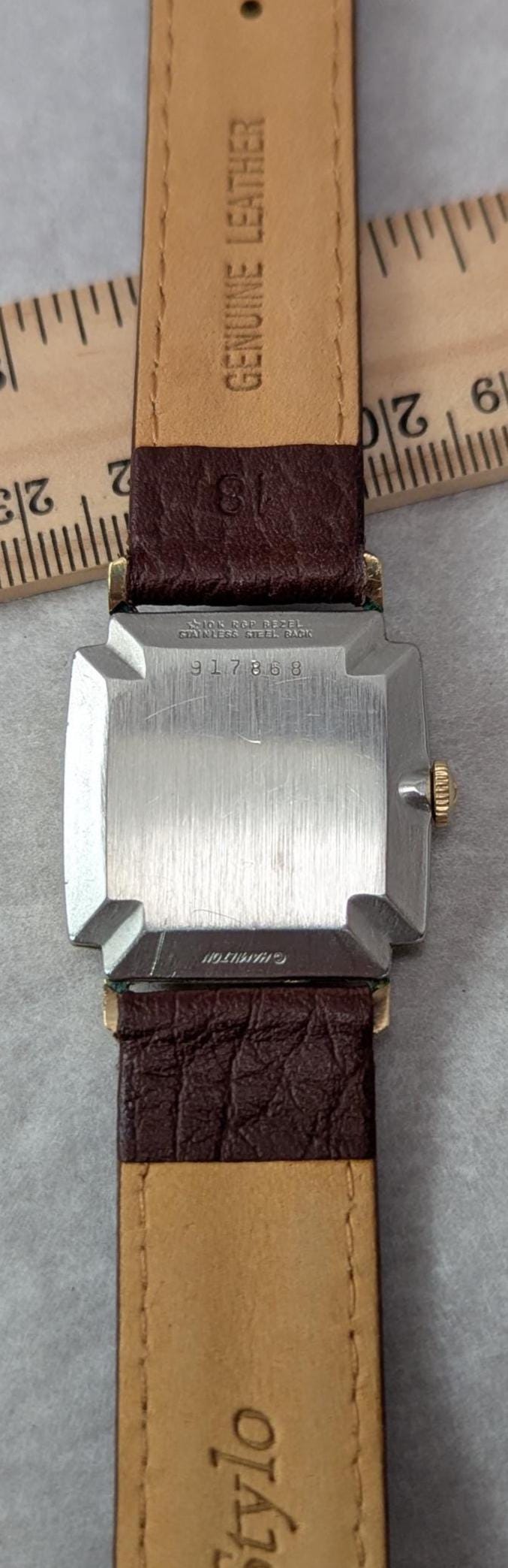 Vintage 1960s Hamilton "Gary" Swiss Men's Wrist Watch. Eta 9158 7 Jewels Hybrid Movement Stylish Retro Design with Logo - Working