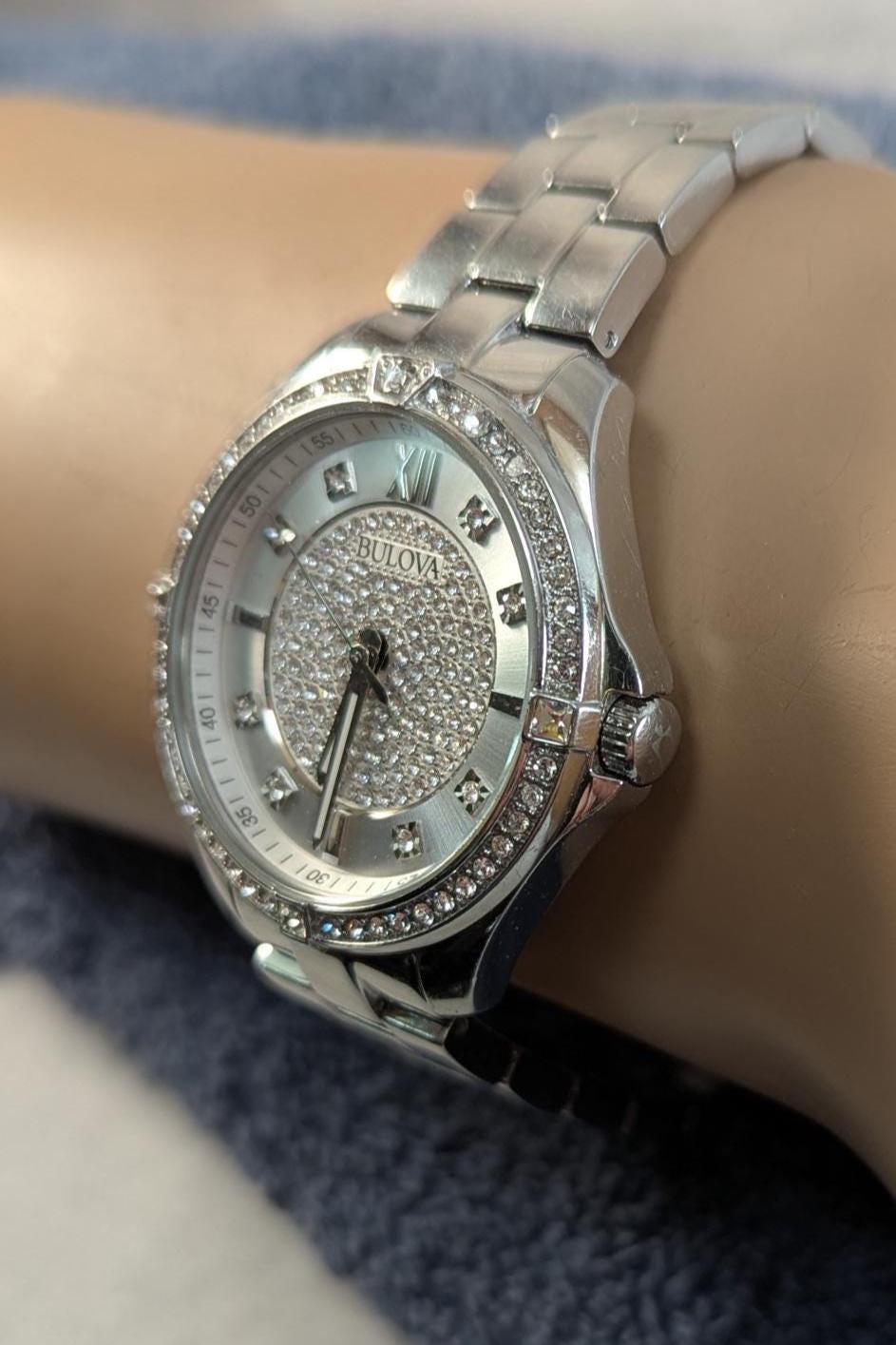 Wonderful Bulova Women's Watch Model 96L236 Crystal Accent Bezel and Crystal Filled Dial - New Battery Quartz Movement Stainless Steel Case