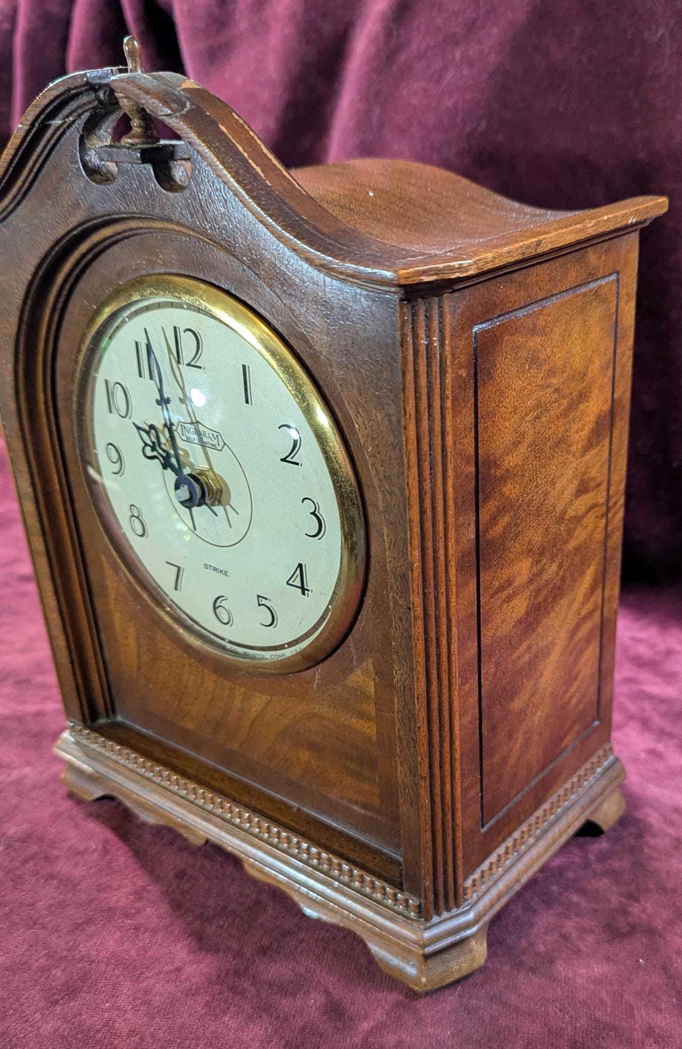 Converted Vintage Ingraham Mantle Clock Beautiful Retro 1930s Design - Comes with a New Quartz Movement and Chime Sounds - Ready to Go
