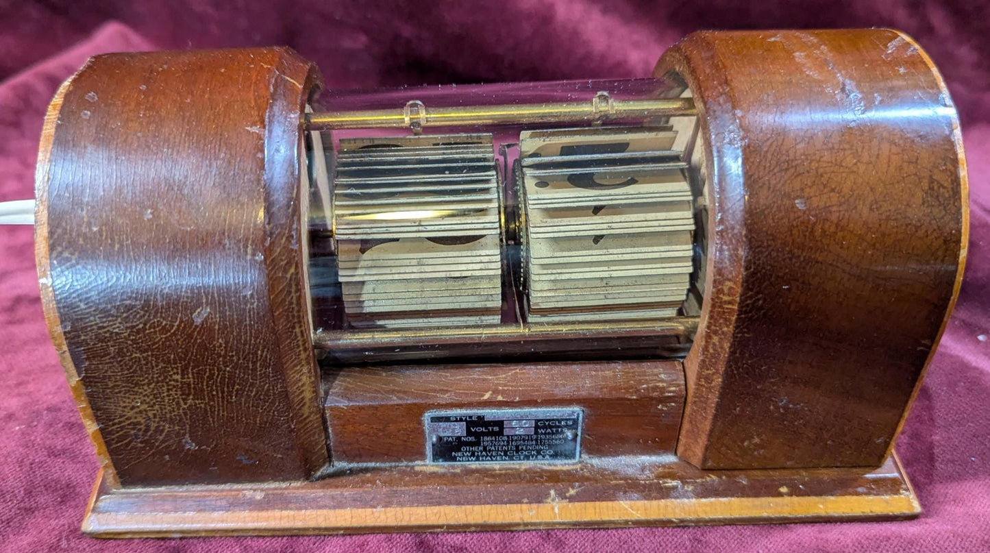 Rare 1938 New Haven "Stylis" Flip Clock: Art Deco Electric Timepiece