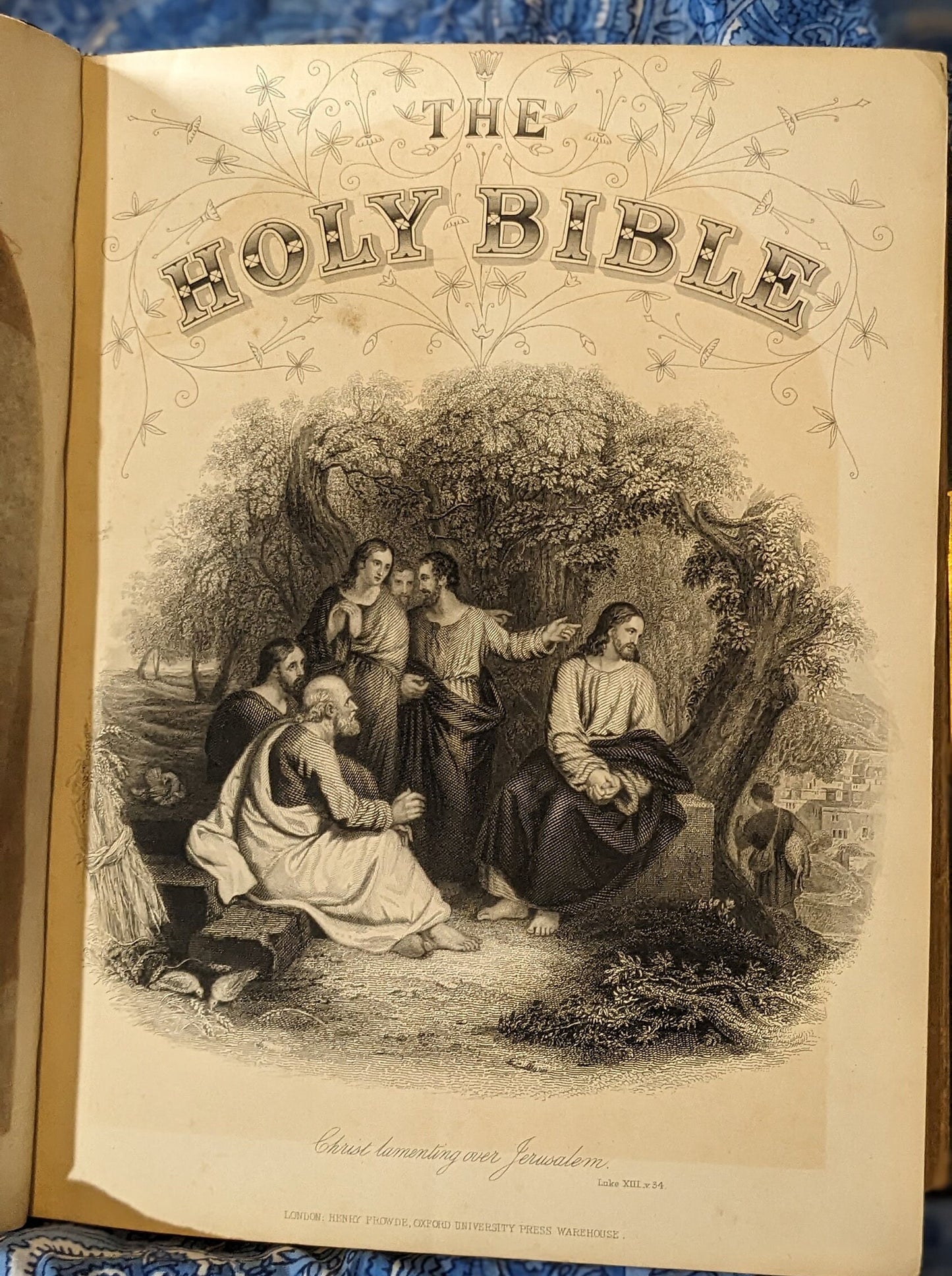 Large Antique Leather The Holy Bible - Oxford University Press 1884 Large Royal Quarto Size w/ Commentaries Henry & Scott with Single Clasp