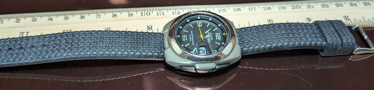 Casio Wave Ceptor Atomic Time Men's Watch World Time Zones, Rubber Strap