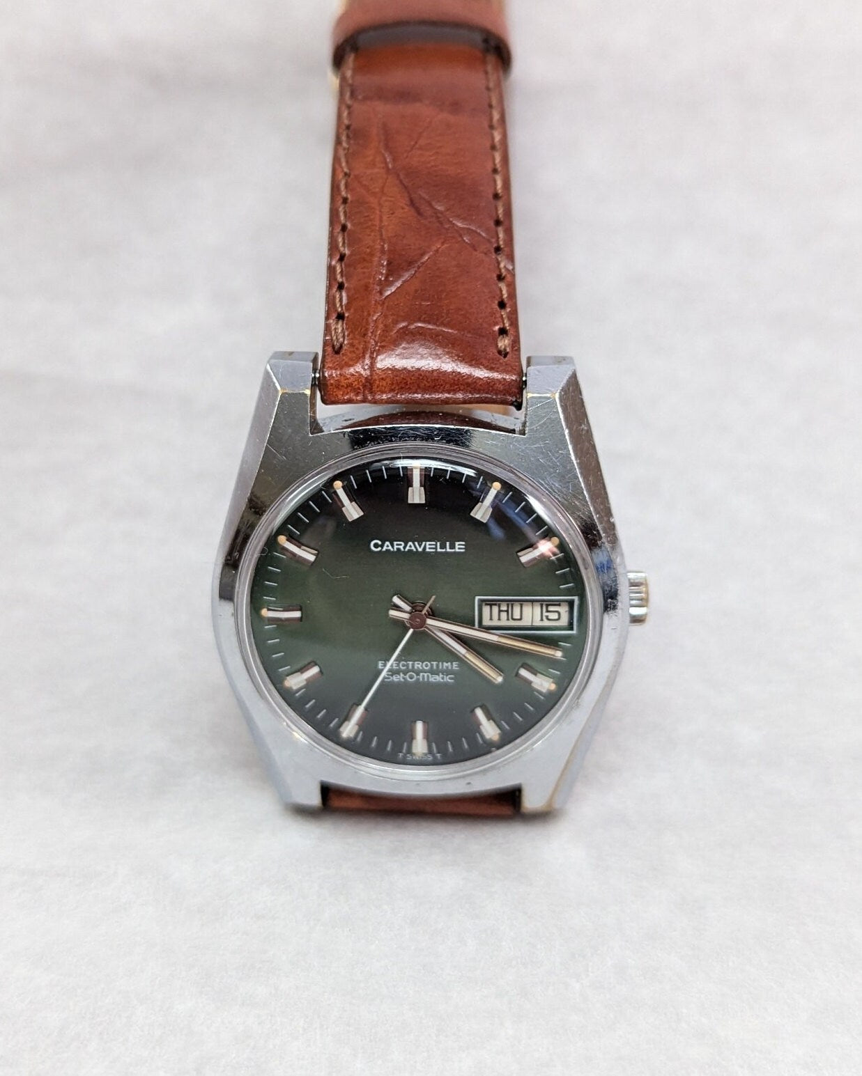 Retro Bulova Caravelle Electrotime Watch: 1977 Swiss Hybrid Movement