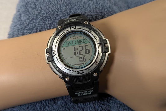 Nice Casio Casio SGW100-1V 200M Men's Watch - Twin Sensor temperature and direction readings. Great condition with Rubber Strap. New Battery