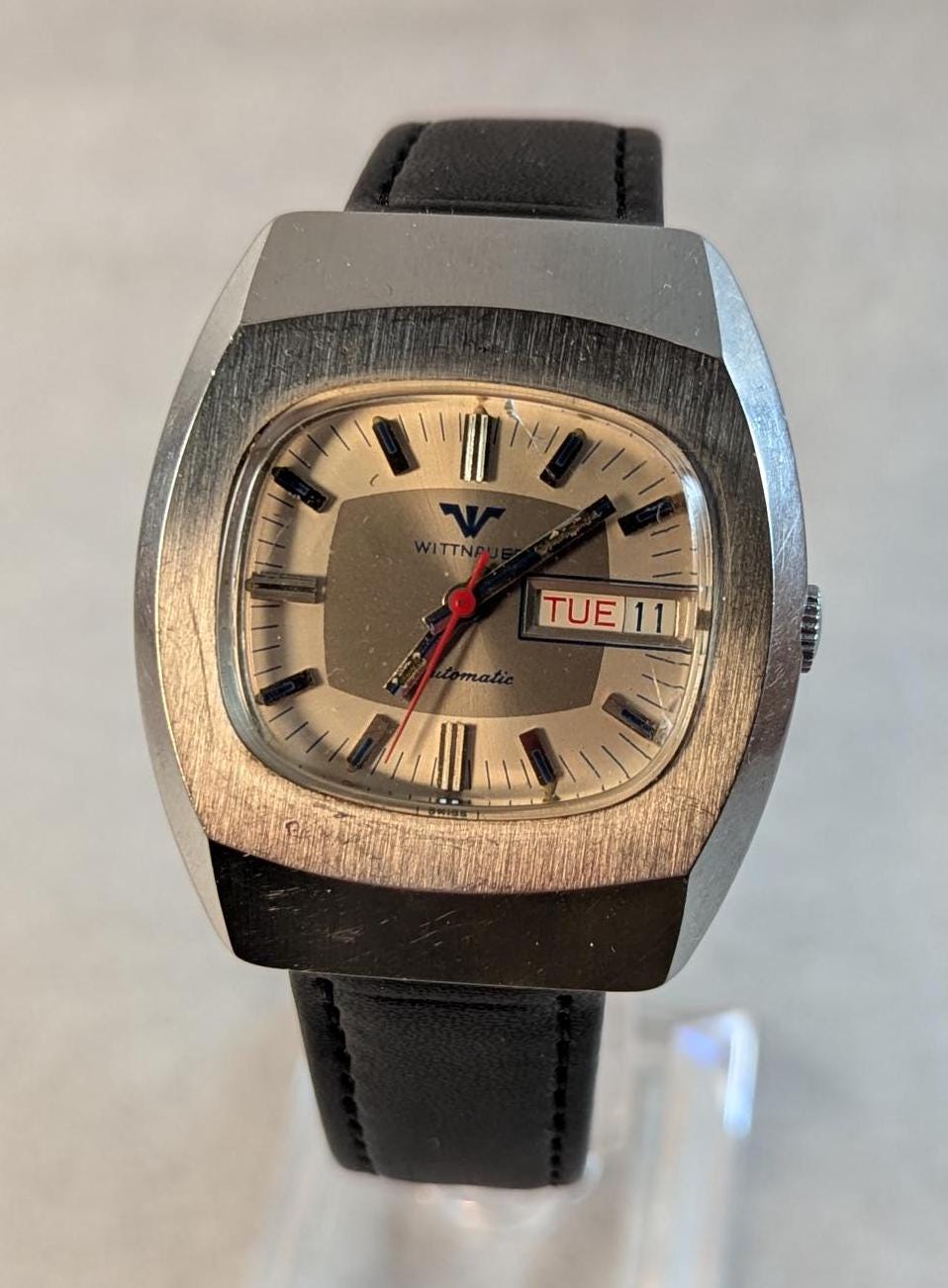 Fantastic Vintage 1970s Wittnauer Automatic Wristwatch - Interesting Stainless Steel Case Swiss 17 Jewel Auto Movement & new Leather Band.