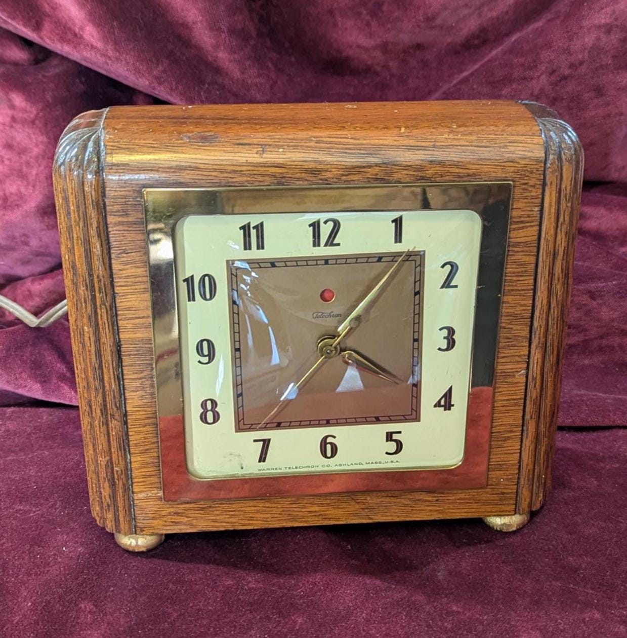 Vintage Telechron Electric Mantle Clock: 1940s "The Forum" Model