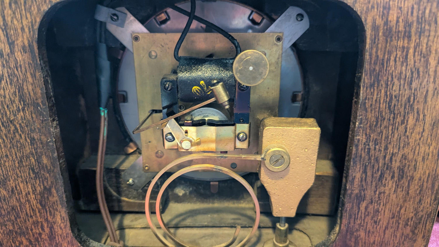 1930s Telechron Jubilee Clock: Refinished Mahogany Electric Mantle Clock