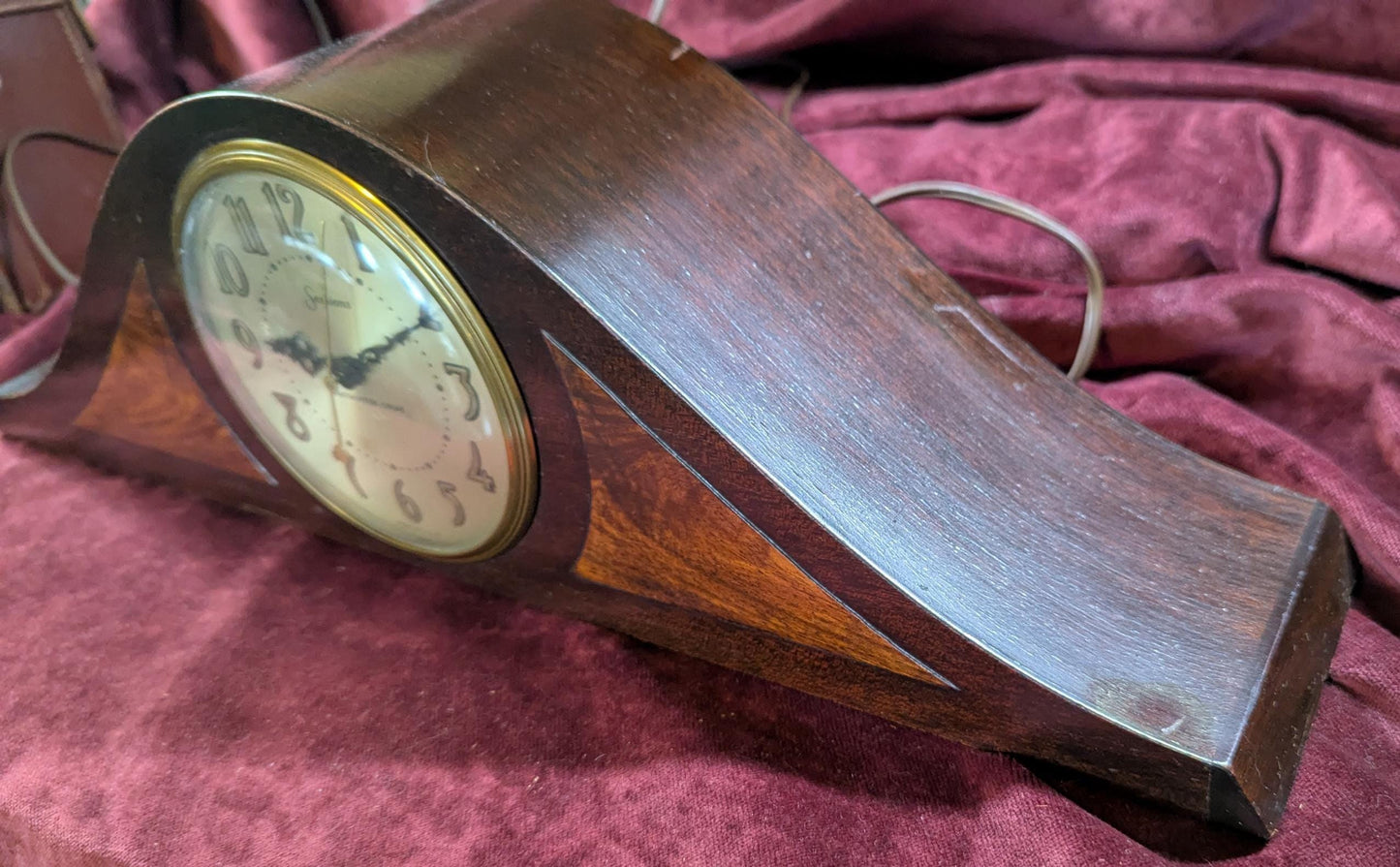 Nice 1940s Vintage Sessions Electric Sessions Mahogany Wood Mantle Clock - Westminster Chime Working Condition - Wonderful Sound Ready to Go
