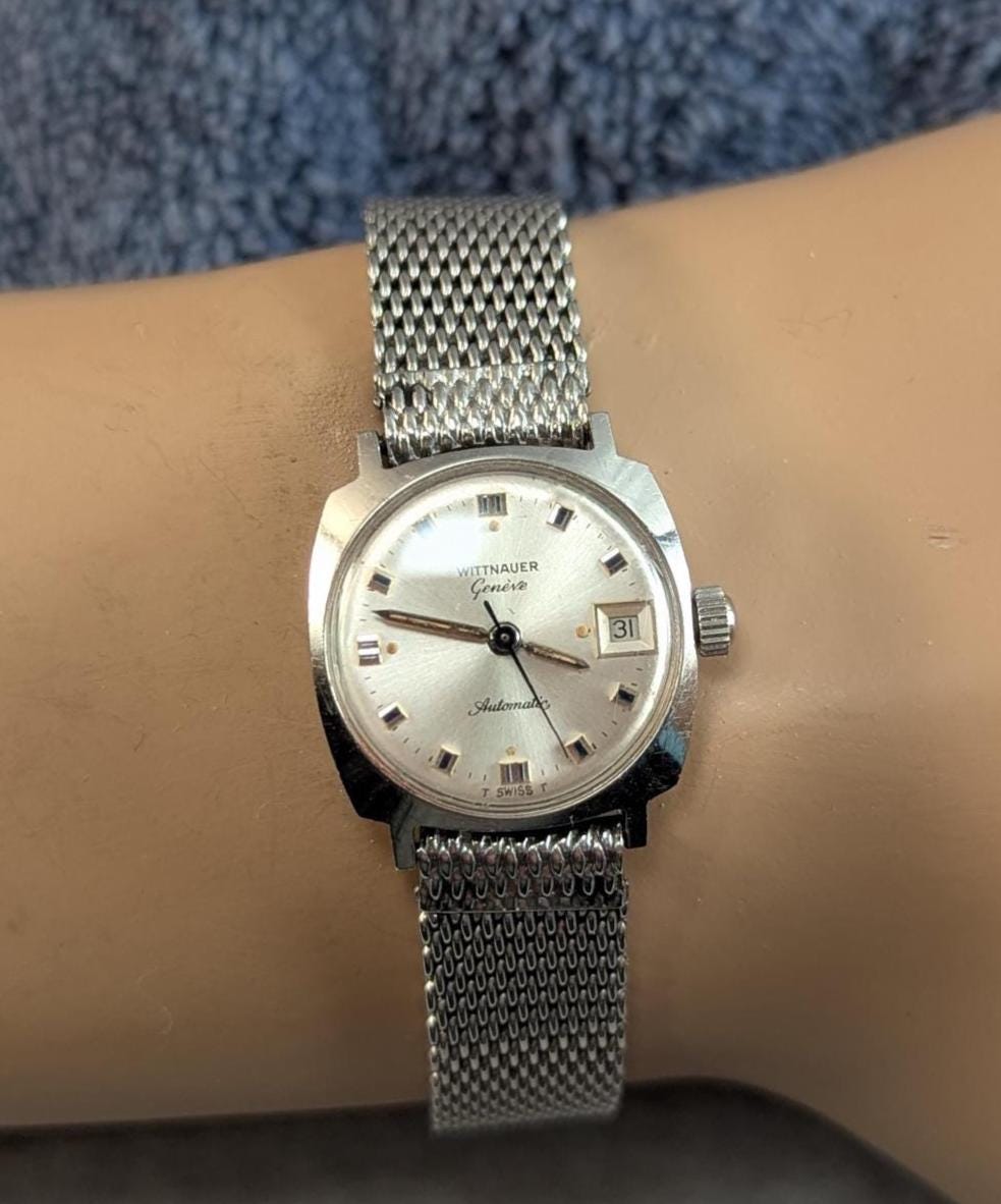 Fantastic Vintage 1970s Wittnauer Longines Automatic Ladies Wristwatch Stainless Steel Case Swiss 17 Jewel Auto Movement Original Mesh Band