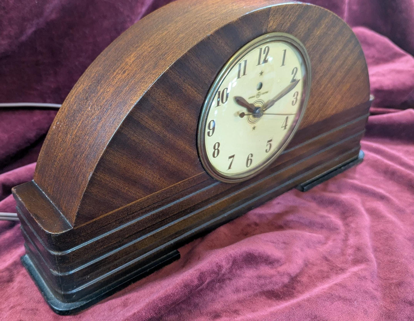 Vintage Telechron Candlelight Clock: Art Deco Electric Mantle Clock, Working