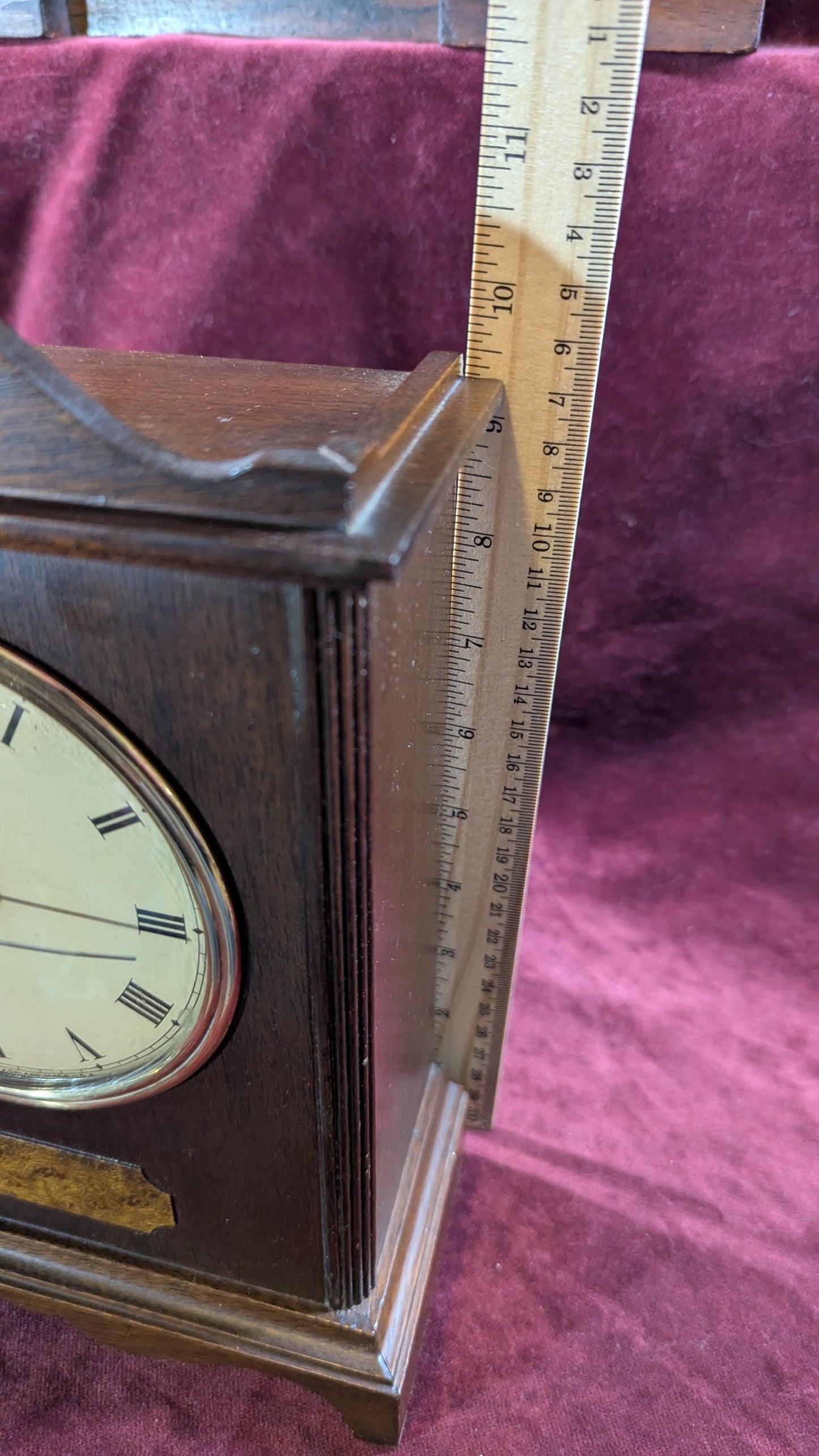 Vintage Telechron Knickerbocker Mantle Clock: Mahogany Case, Quartz Movement
