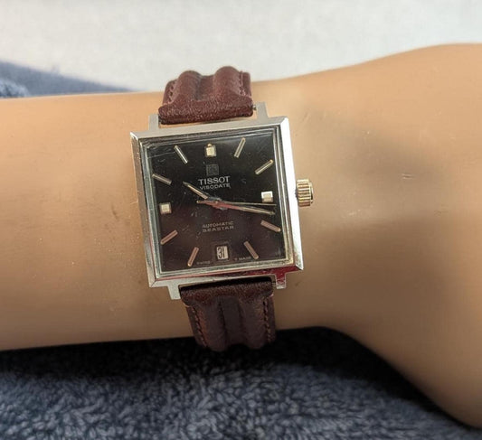 Vintage Tissot Visodate Seastar Automatic Men's Watch: 21 Jewel Swiss Movement