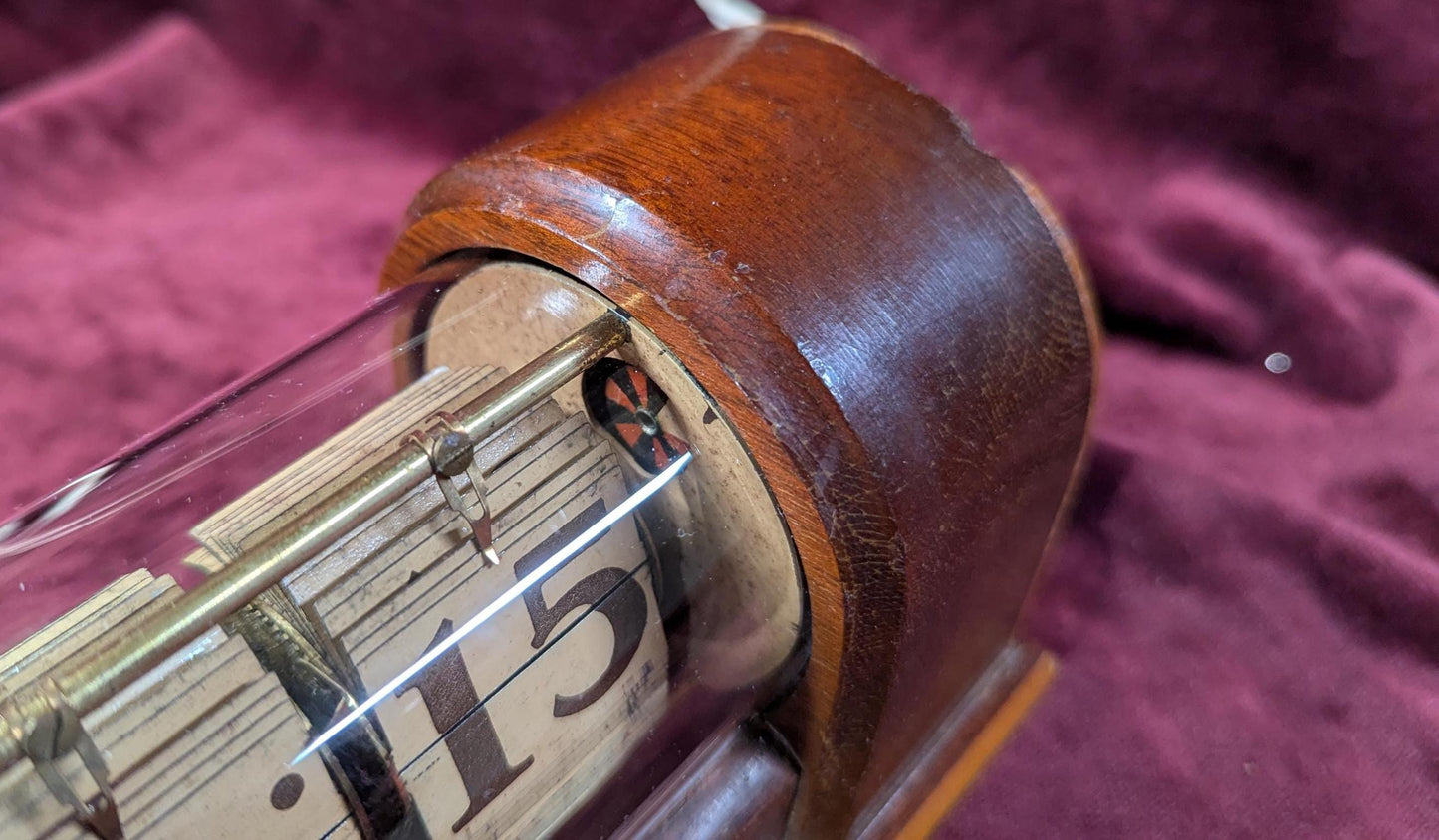 Rare 1938 New Haven "Stylis" Flip Clock: Art Deco Electric Timepiece