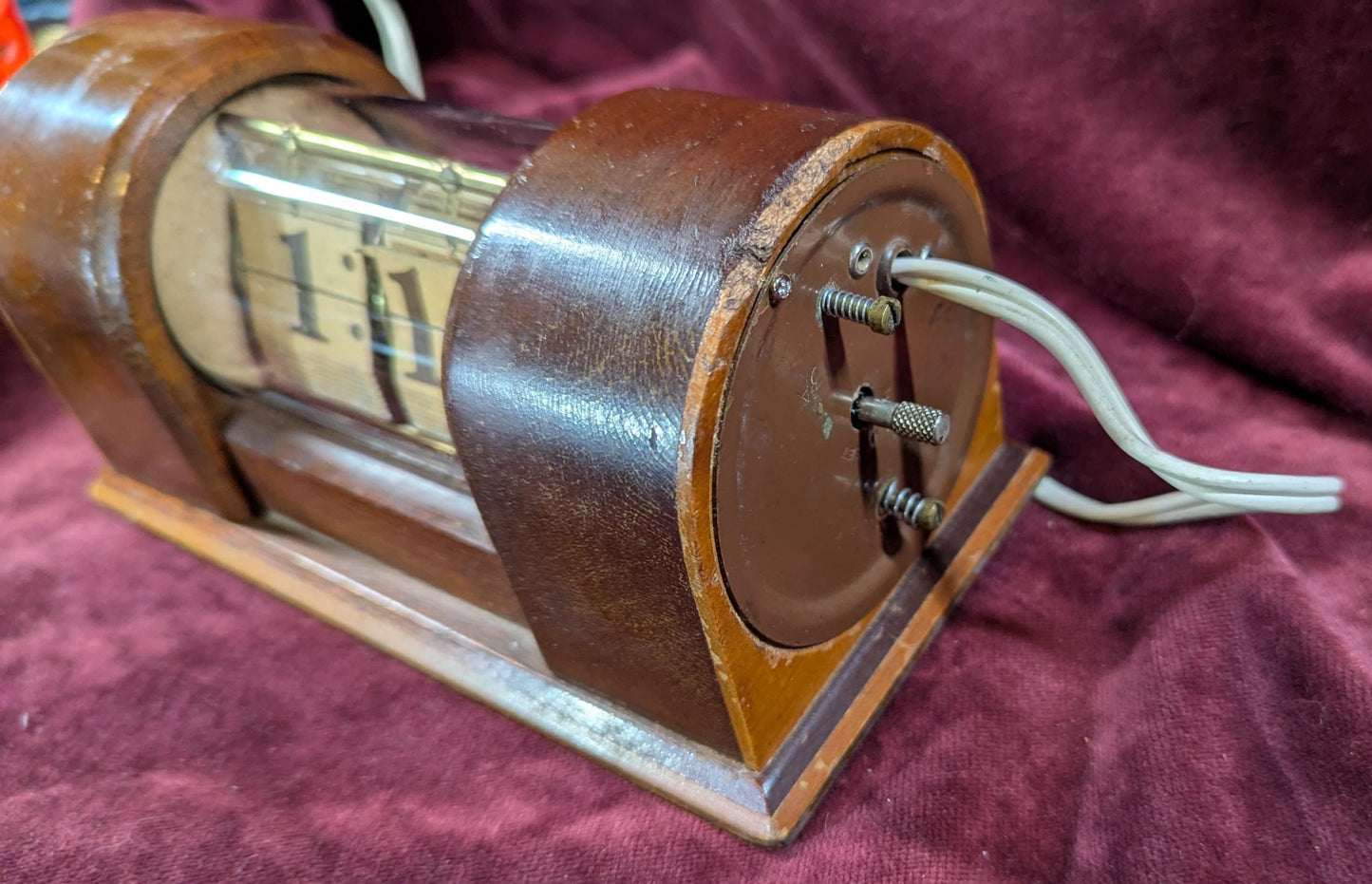 Rare 1938 New Haven "Stylis" Flip Clock: Art Deco Electric Timepiece