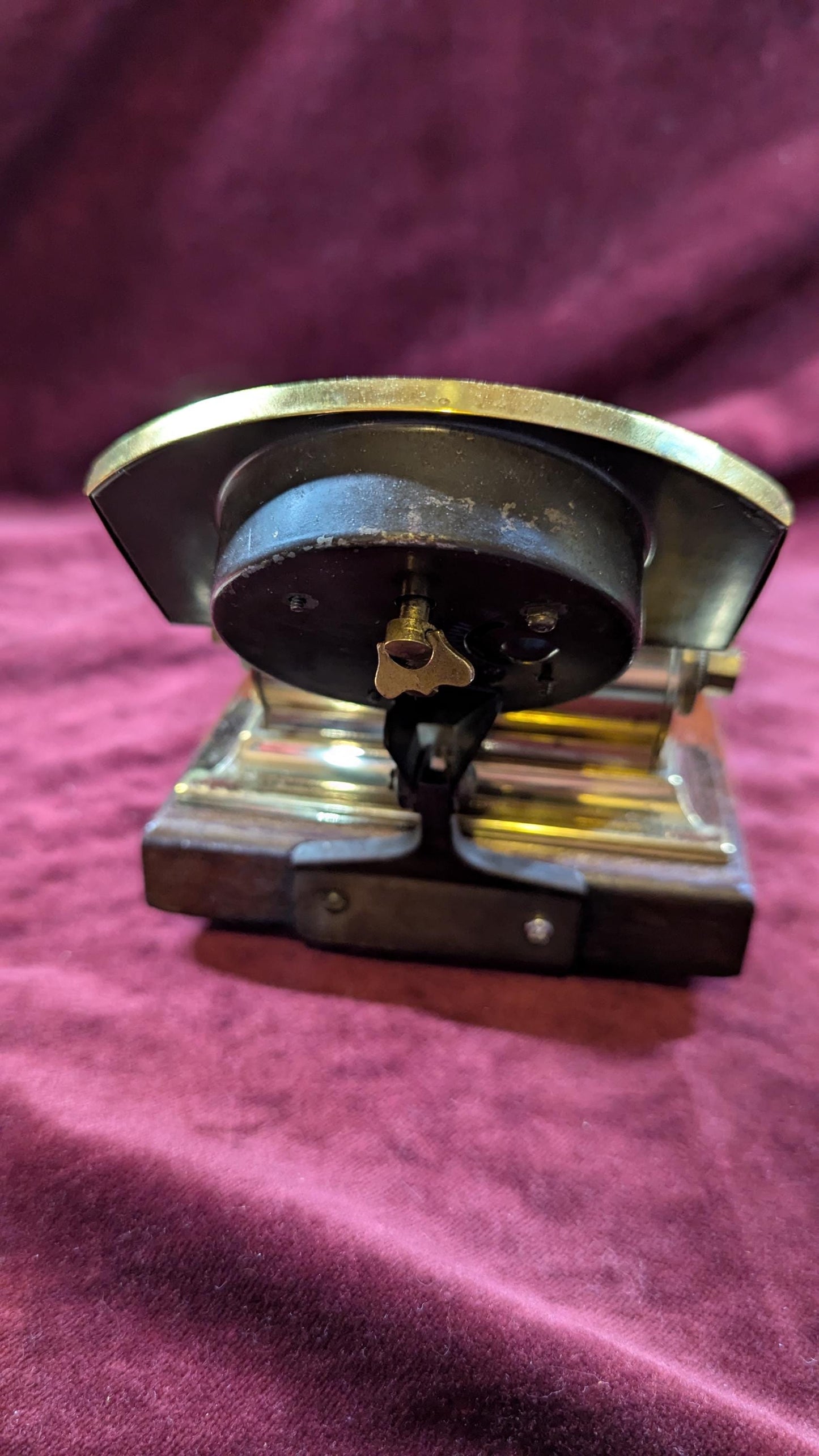 Vintage 1930s New Haven Desk Clock: Perpetual Calendar & Card Index