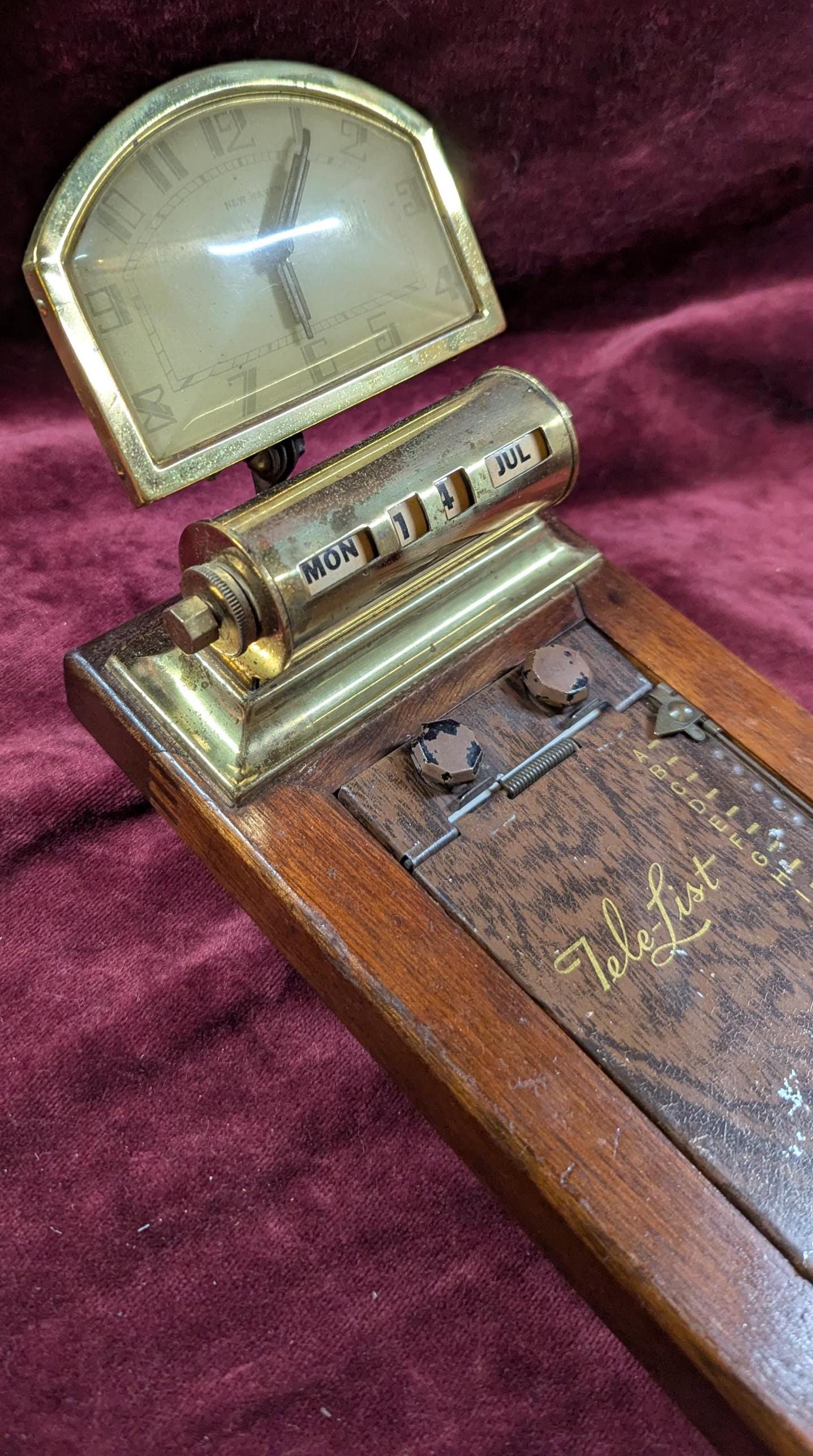 Vintage 1930s New Haven Desk Clock: Perpetual Calendar & Card Index