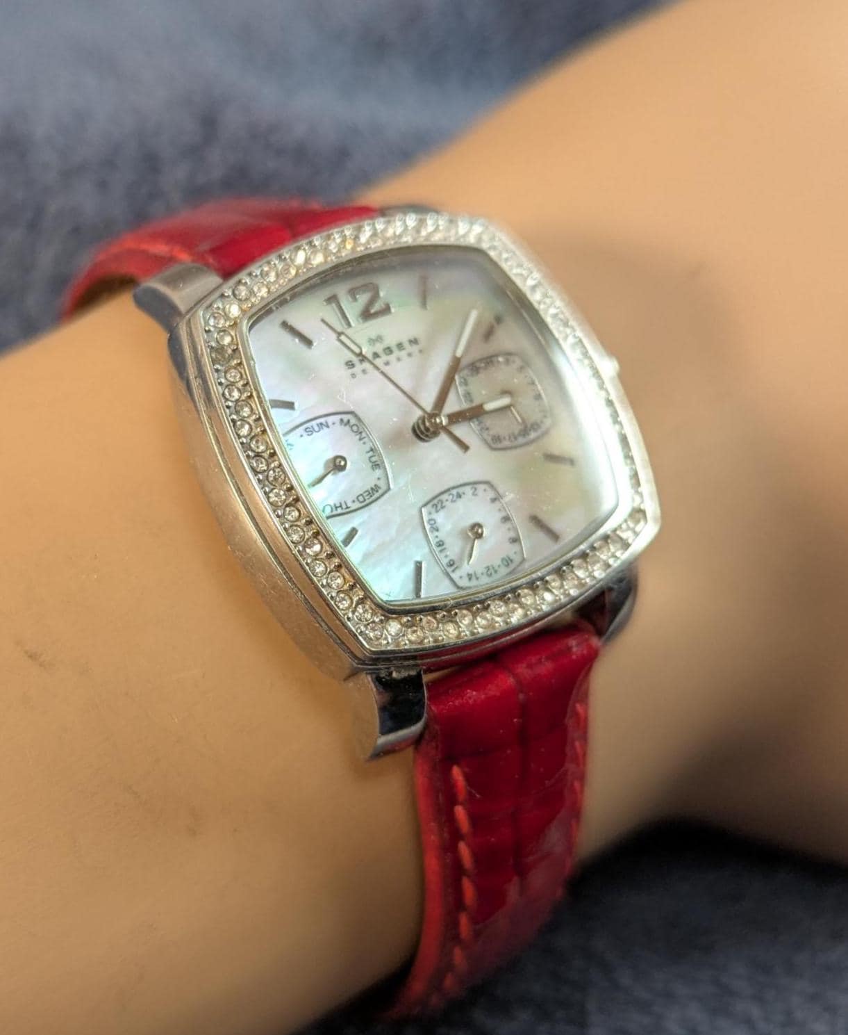 Skagen Mother of Pearl Crystal Watch: Women's Silver Leather Band