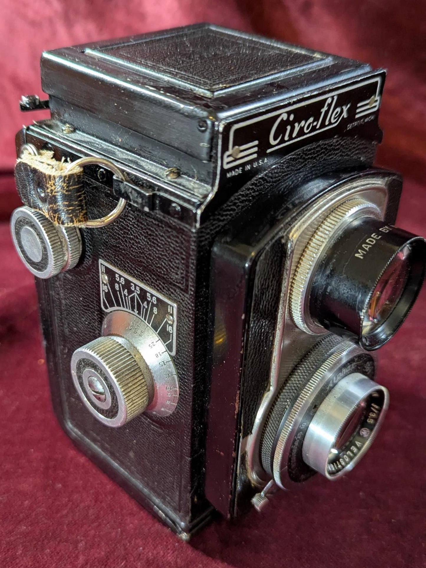 Vintage Ciro-Flex TLR Film Camera: Wollensak 85mm Lens, Original Box & Manual
