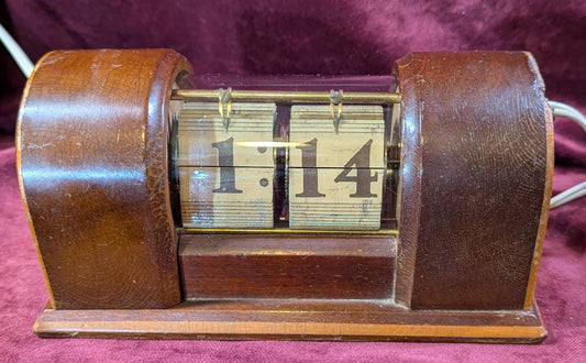 Rare 1938 New Haven "Stylis" Flip Clock: Art Deco Electric Timepiece