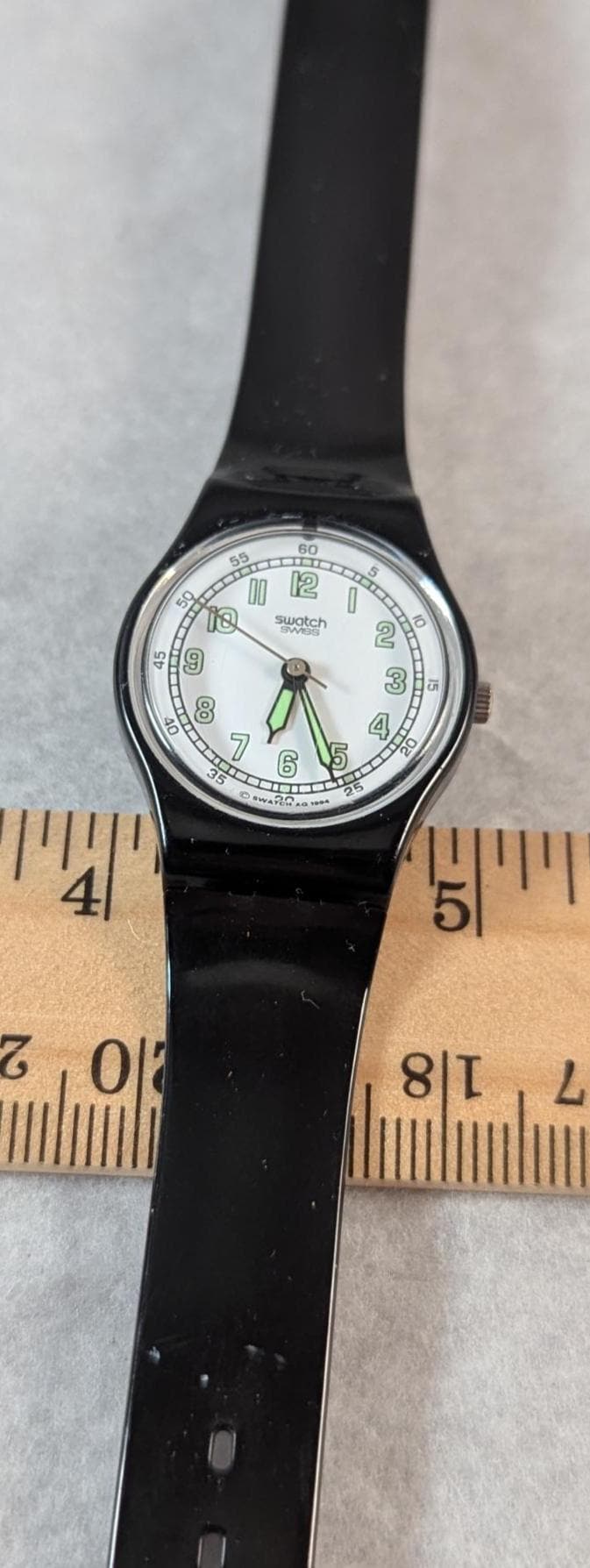 Vintage Swatch Lady ANDANTE LB138 Watch: Swiss Made, White Dial