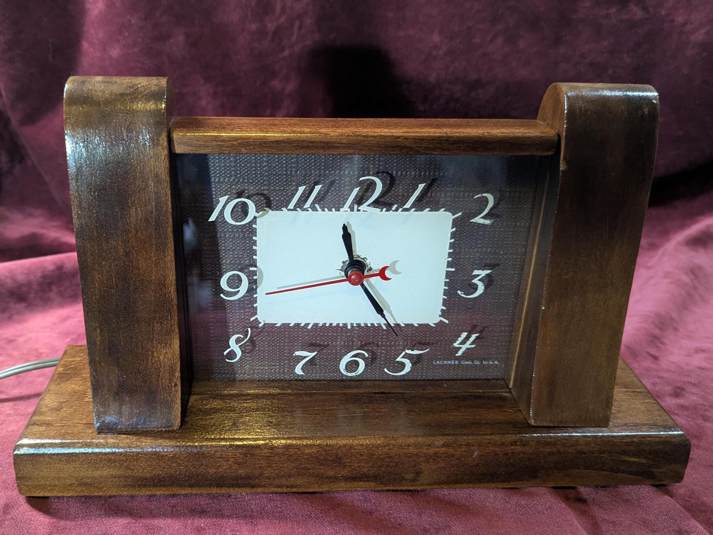 Rare 1940s Lackner "Squire" Lighted Electric Clock: Refinished Timepiece