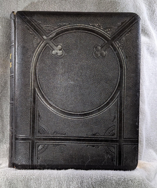 Antique Holy Bible 1928 Self-Pronouncing Edition Large Leather with Illustrations