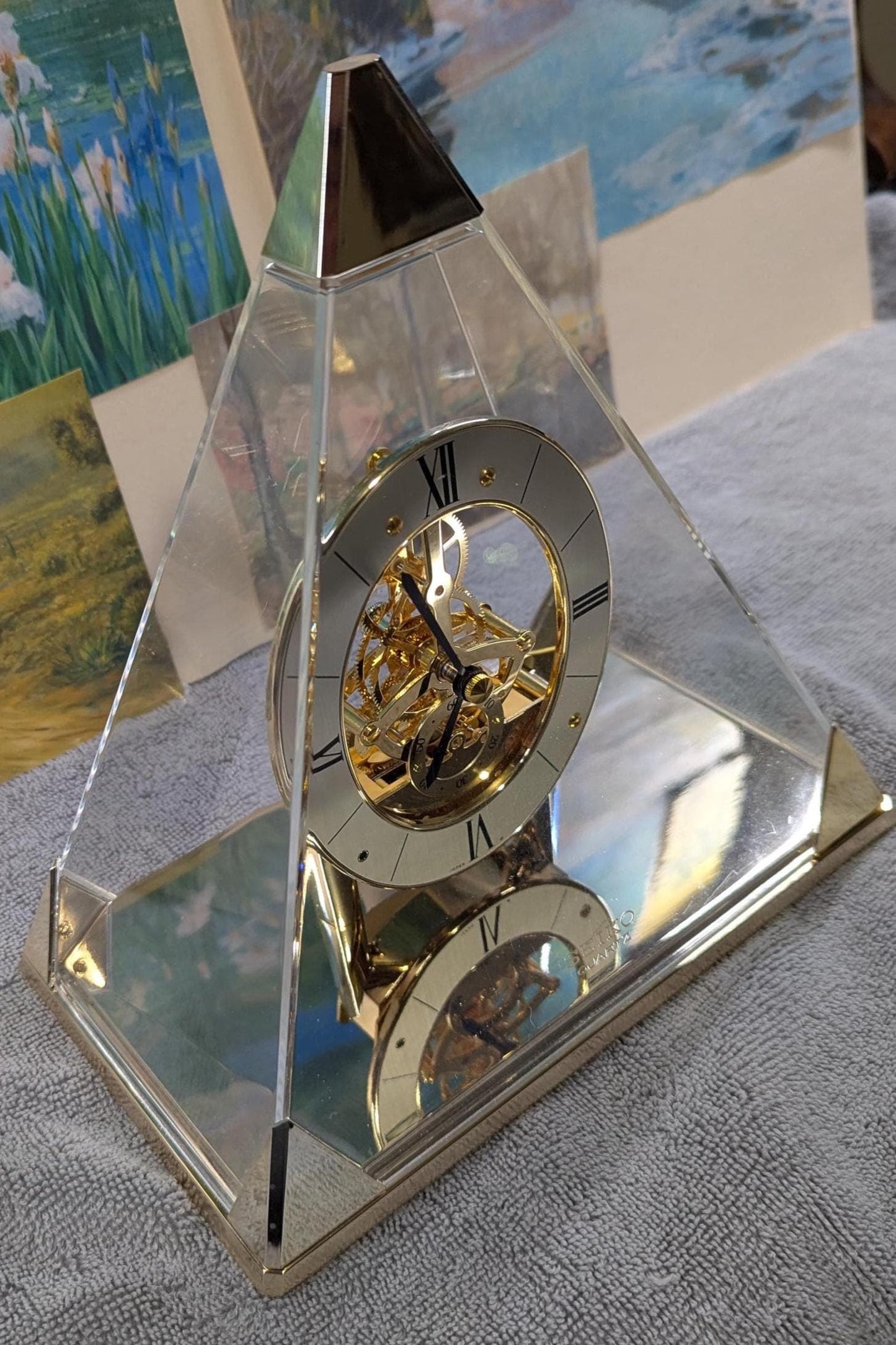 Wild Vintage Seiko Pyramid Desk/Mantle Clock ca 1980s - Clear Lucite Case Gold-toned Accents