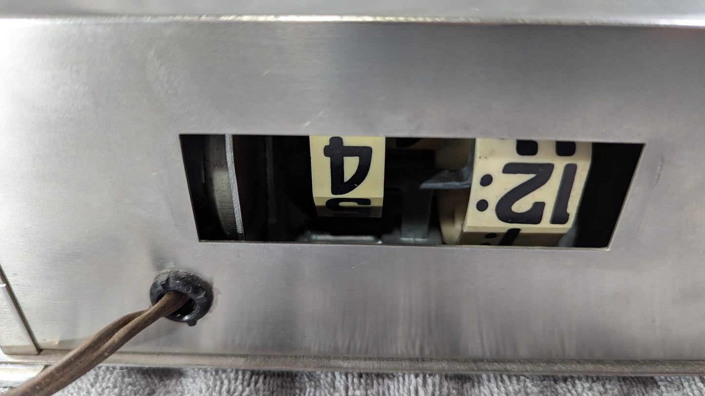 Rare Smith Metal Arts Flip Clock – Art Deco Machine Age Desk Clock