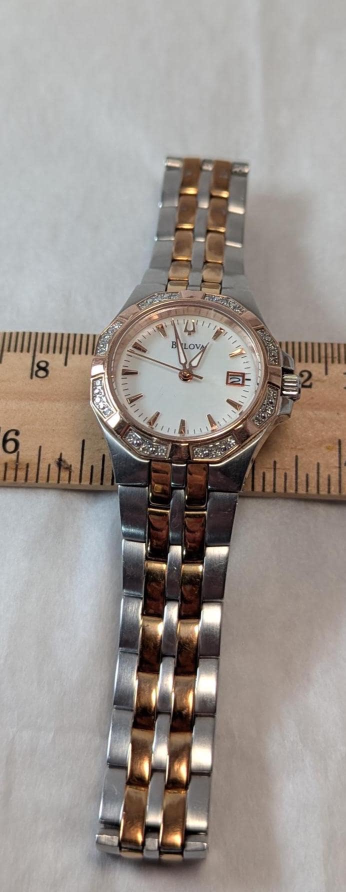 Vintage Bulova Diamond Accented Ladies Watch Mother Of Pearl Dial Model 98R133